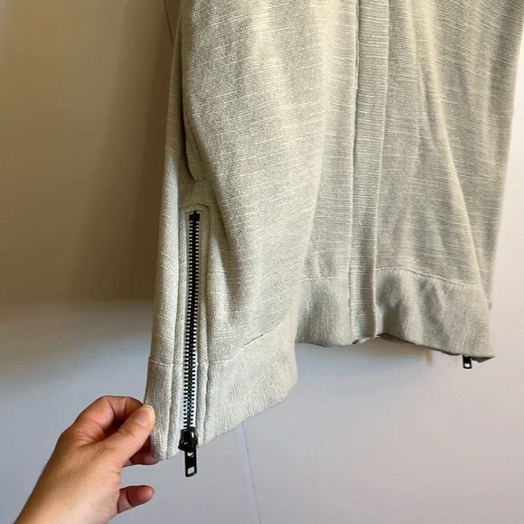 Free People Highway Slub Knit Vest Size S Light Gray Longline Zip Front - Picture 2 of 10